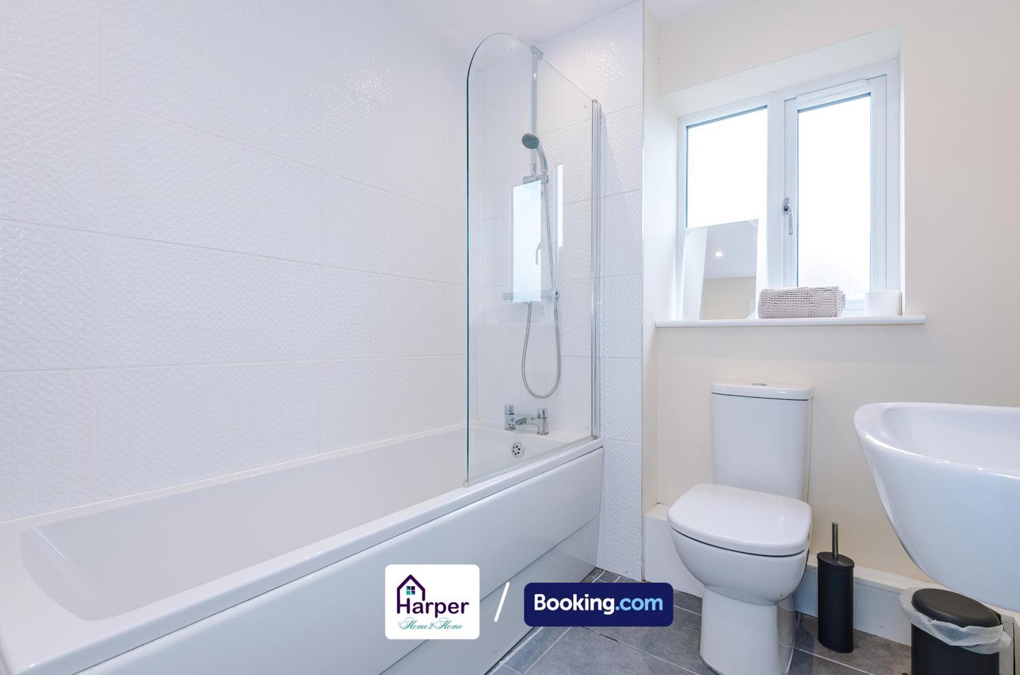 Holiday home Harper's Haven: Spacious Detached House In Hawarden *