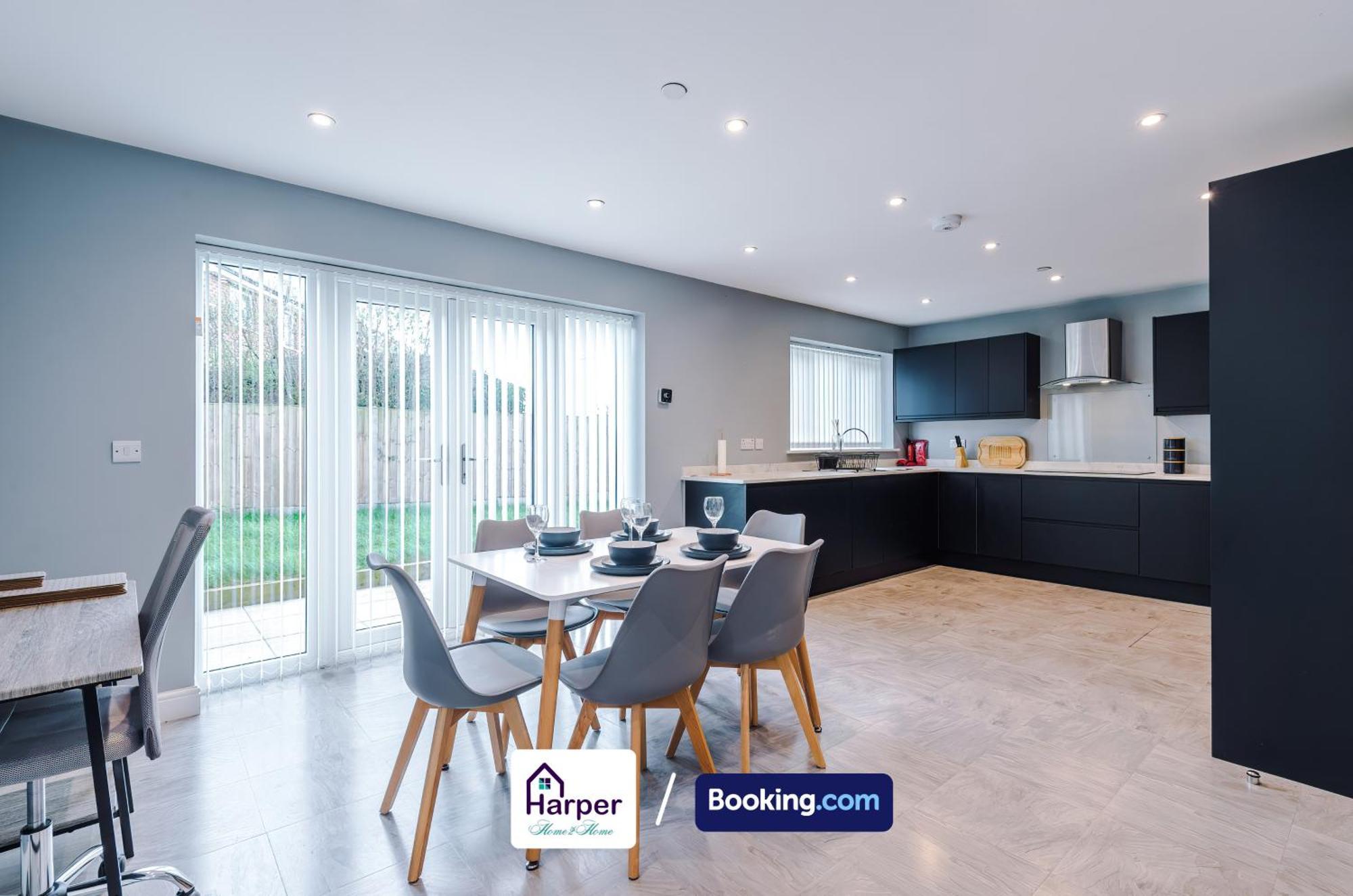 Harper's Haven: Spacious Detached House In Hawarden