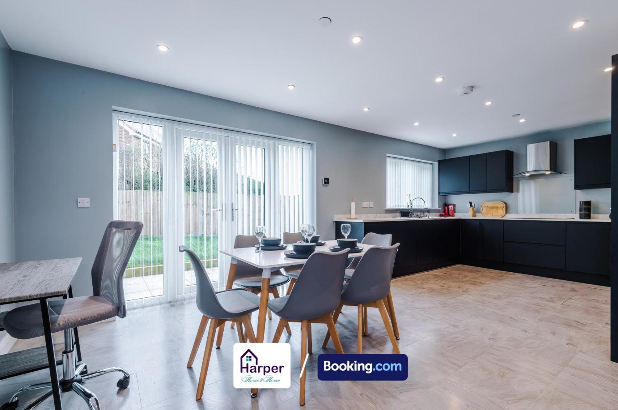 Holiday home Harper's Haven: Spacious Detached House In Hawarden Ewloe