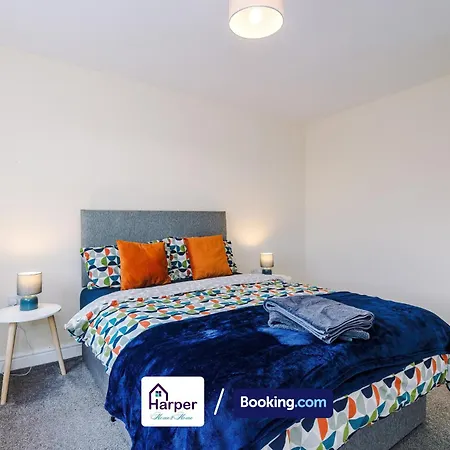 Spacious Detached House Driveway By Harperletting Shortlets & Serviced Accommodation Hawarden With Long Or Short Stays Disc Options Ewloe Экстерьер фото